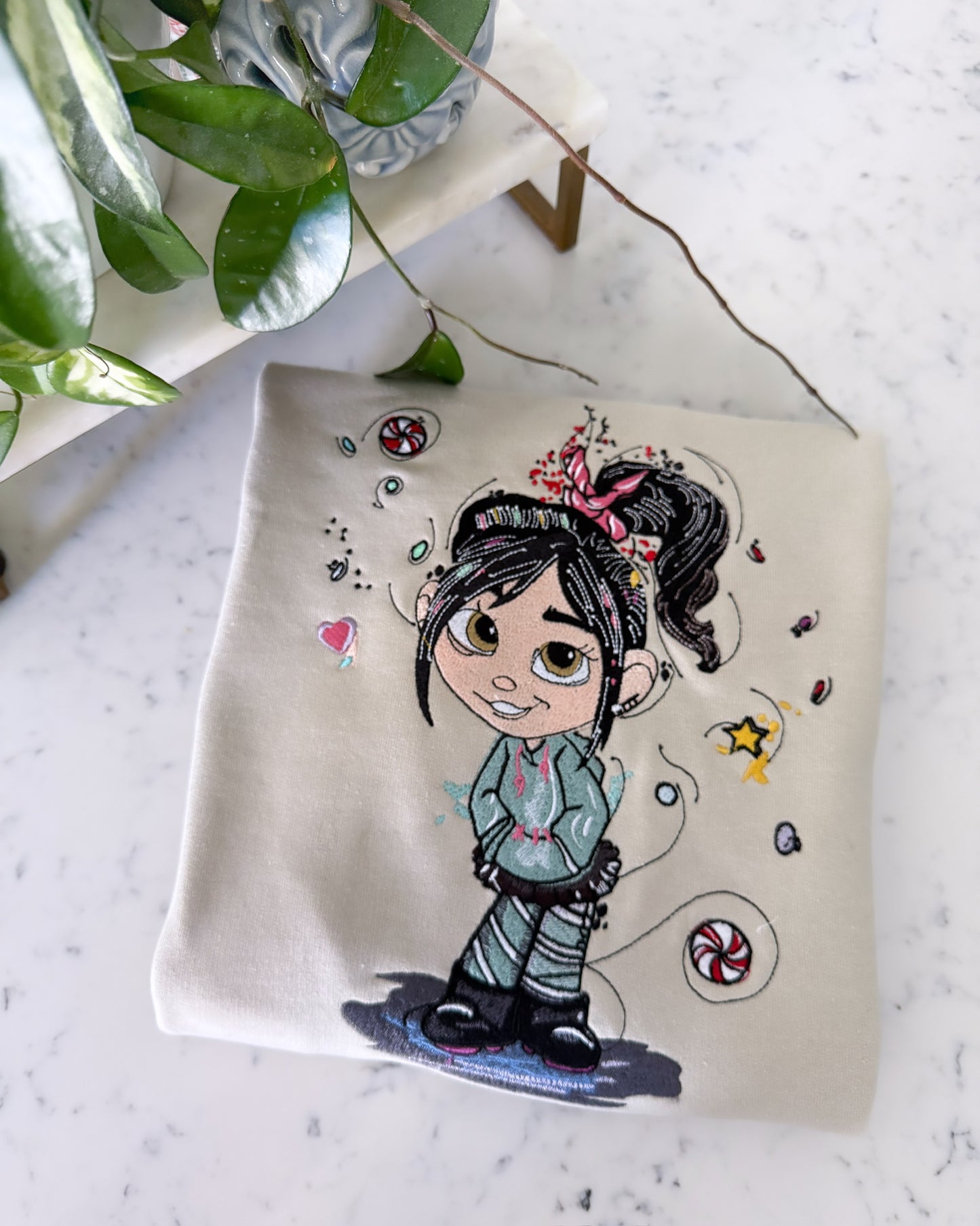 CANDY CRUSH PRINCESS EMBROIDERY