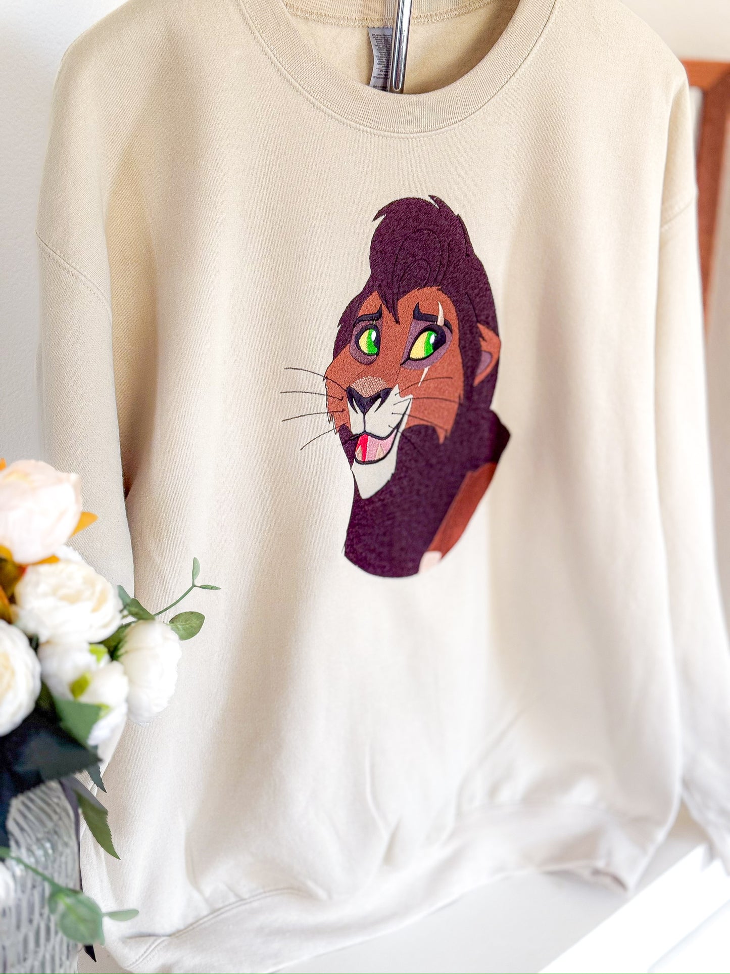 COUSIN LION EMBROIDERY