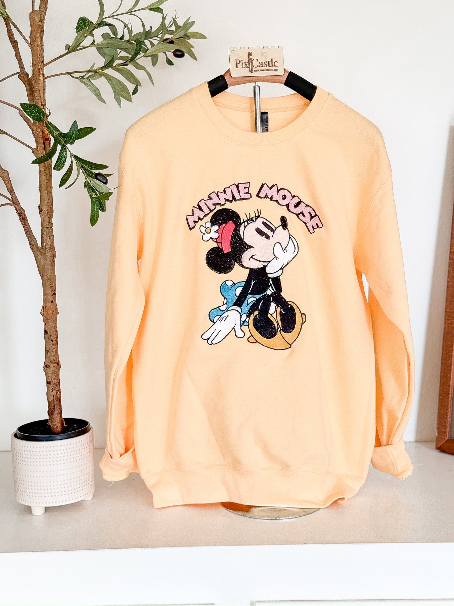 LADY MOUSE EMBROIDERY