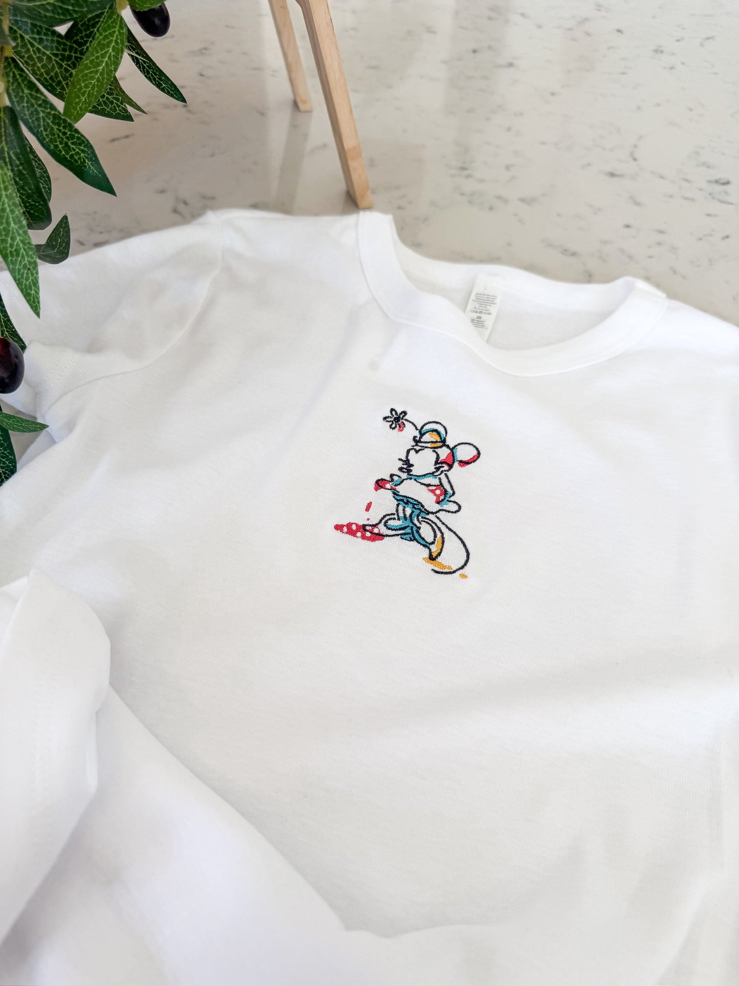 MINNIE EMBROIDERED BABY TEE