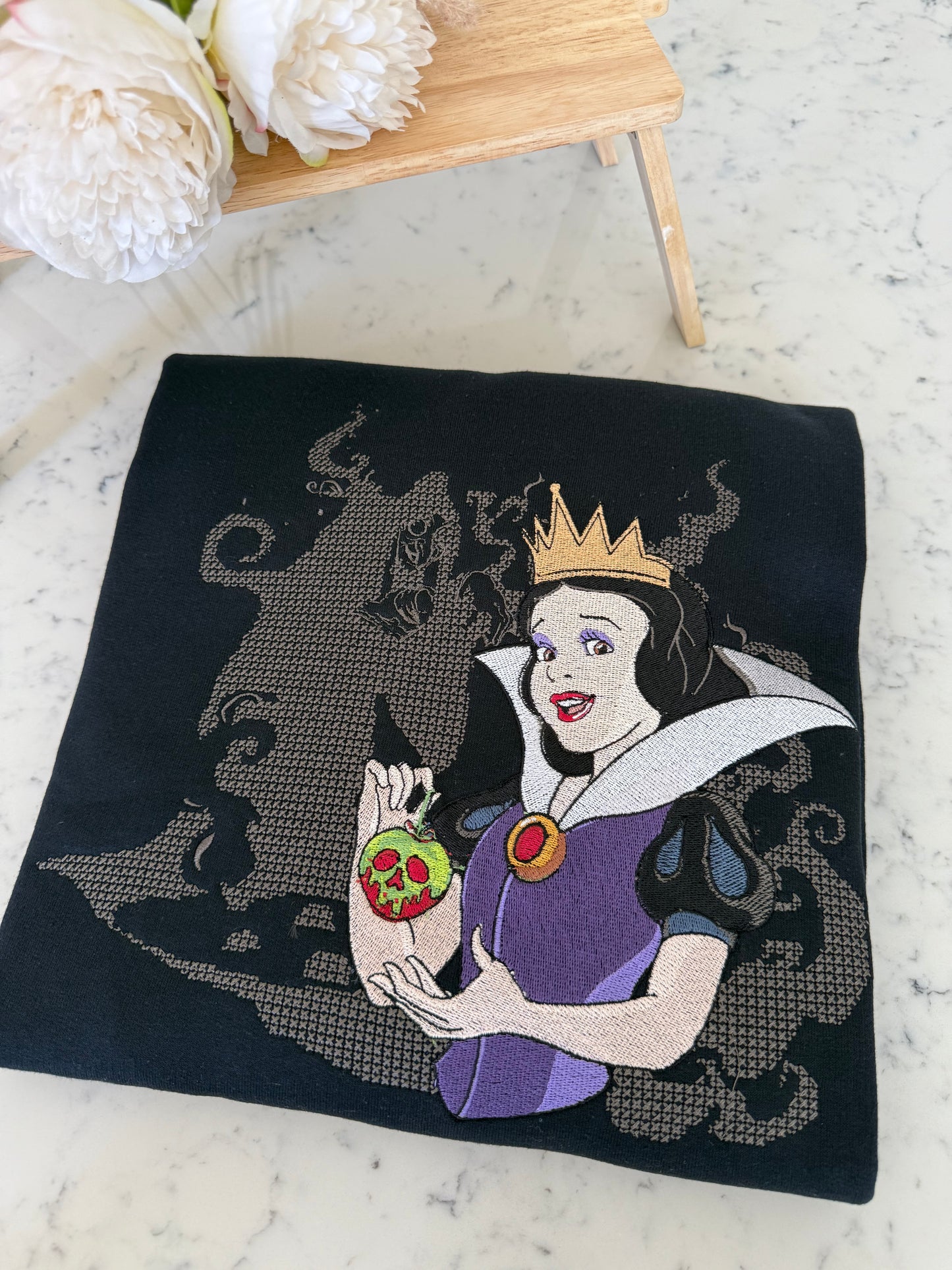 SNOW SPELLBOUND EMBROIDERY