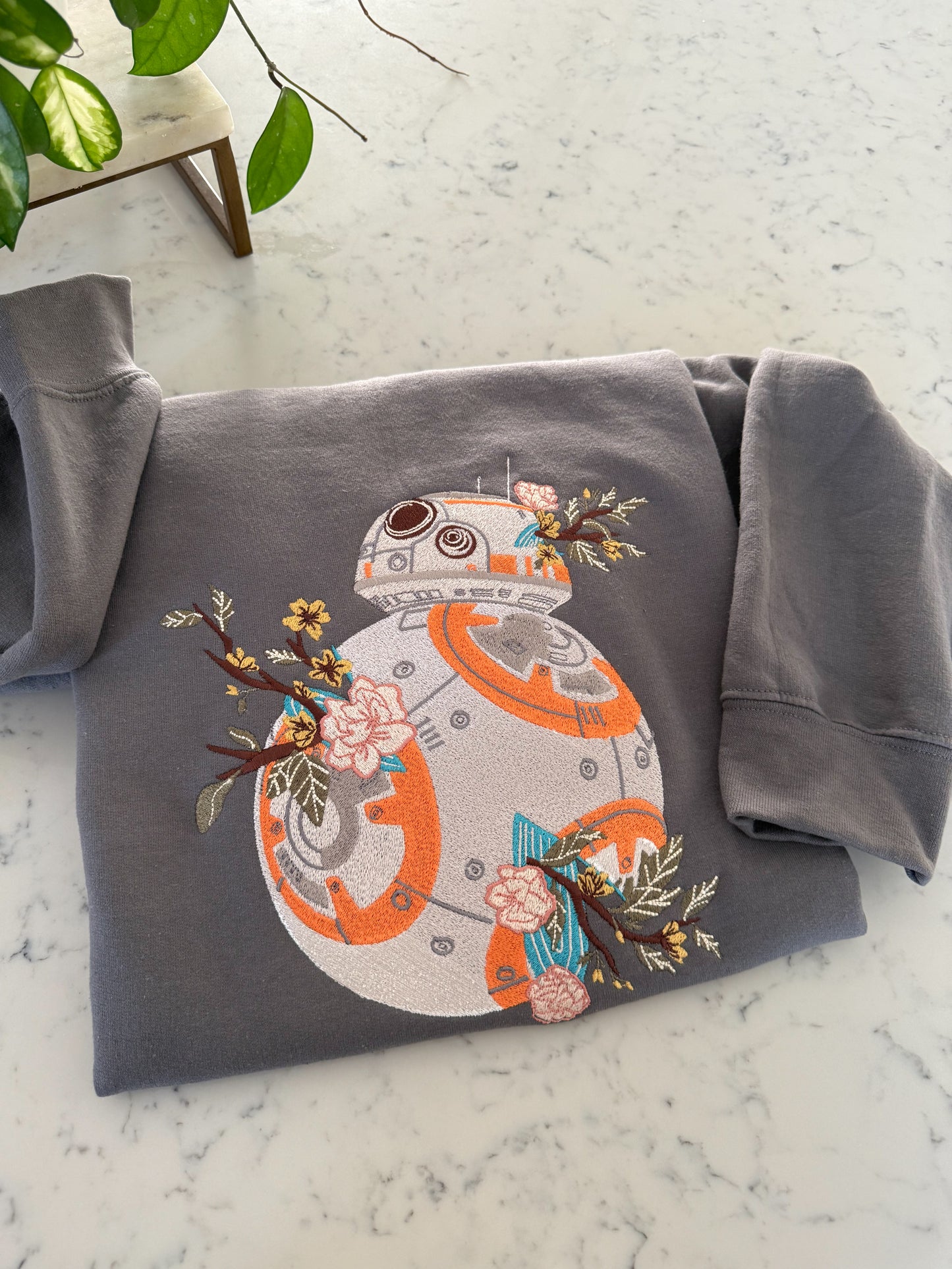 ROBOT AND FLOWERS EMBROIDERY
